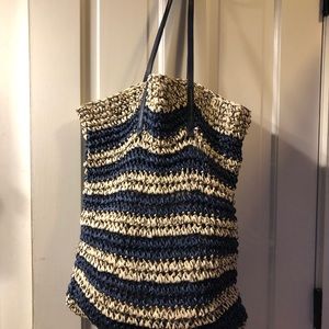 Gap straw bag